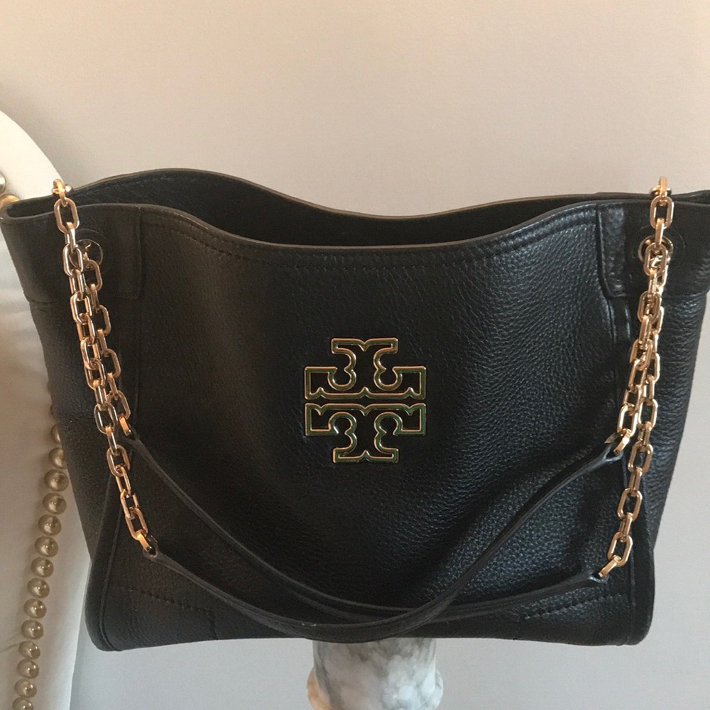 Authentic Tory Burch black leather shoulder bag